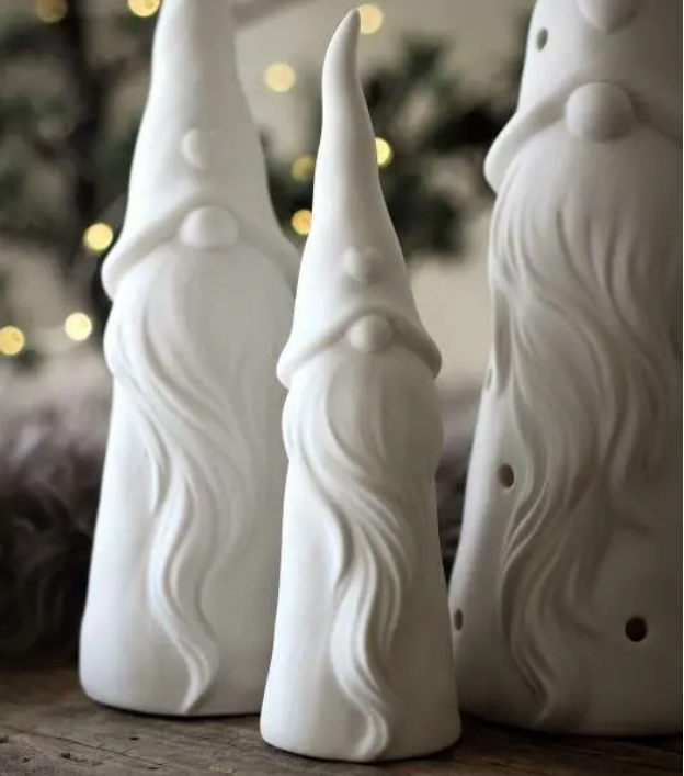 Heartly Santa (17cm), stående från Majas lyktor säljs till förmån för Barncancerfonden